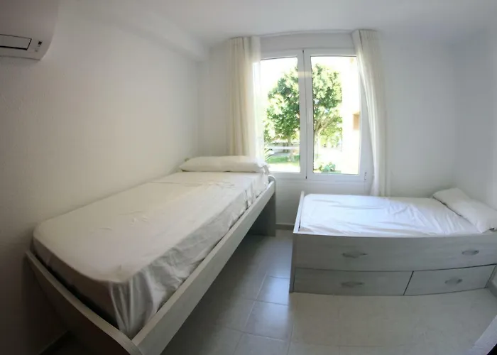 Playa Bella 2-2a Apartment